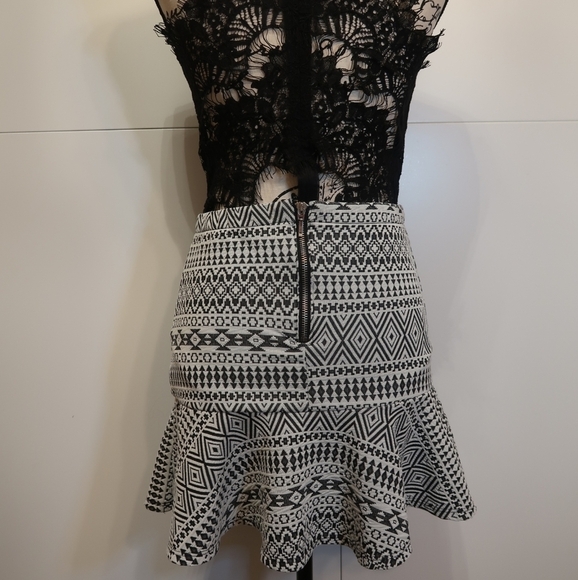 Princess Vera Wang Skirt - Picture 4 of 10